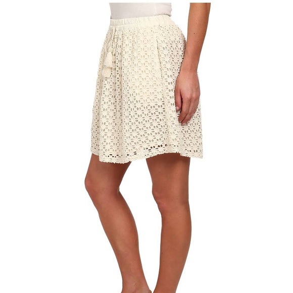 Lucky Brand Ivory White Eyelet Skirt Size - Small - Picture 3 of 8